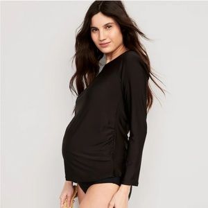 Old Navy Maternity Rash Guard NWT
